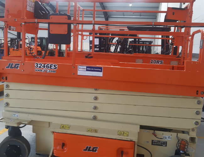 JLG 3246ES image